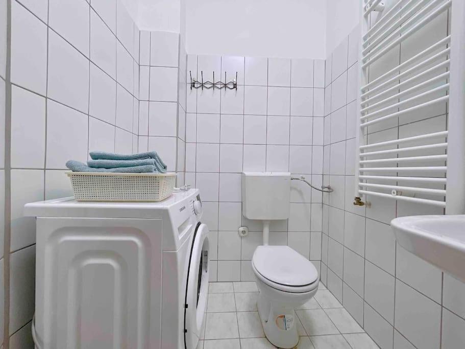 C Downtown Cozy Family Loft Apartment บูดาเปสต์ ภายนอก รูปภาพ